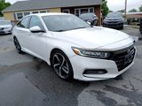 Used 2018 Honda Accord Sport image 3