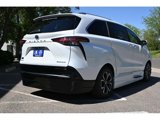 New 2025 Toyota Sienna Platinum image 6