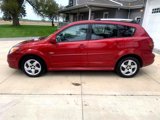 Used 2006 Pontiac Vibe w/ Preferred Package image 2