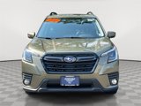 Used 2022 Subaru Forester Limited image 2