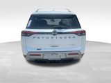 New 2025 Nissan Pathfinder Platinum image 5