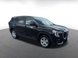 Used 2024 GMC Terrain SLE image 2