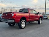 Used 2019 Nissan Titan SV image 6