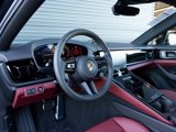 Used 2025 Porsche Panamera image 4