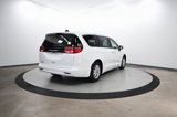 Certified 2023 Chrysler Voyager LX image 5