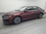 Used 2023 Nissan Altima 2.5 SV image 2