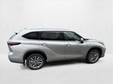 New 2025 Toyota Highlander Platinum image 4