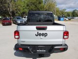 Used 2023 Jeep Gladiator Sport image 4