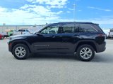 Used 2023 Jeep Grand Cherokee Limited image 4