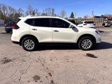 Used 2020 Nissan Rogue SV image 4