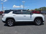 New 2026 Chevrolet Equinox LT w/ Convenience Package II image 2