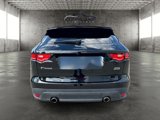 Used 2017 Jaguar F-PACE R-Sport image 4