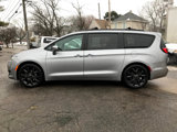 Used 2018 Chrysler Pacifica Touring Plus w/ S Appearance Package image 6