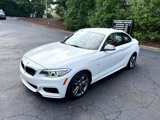 Used 2016 BMW M235i Coupe image 3