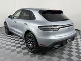 Used 2025 Porsche Macan image 3