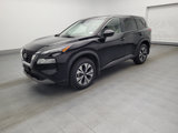 Used 2023 Nissan Rogue SV image 2