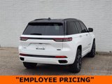 New 2025 Jeep Grand Cherokee Summit image 4