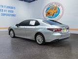 Used 2022 Toyota Camry LE image 3
