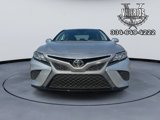 Used 2019 Toyota Camry L image 3