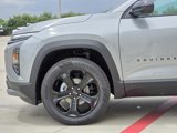 New 2026 Chevrolet Equinox LT w/ Convenience Package II image 5