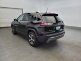 Used 2019 Jeep Cherokee Limited image 5