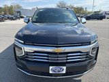 New 2025 Chevrolet Suburban Premier image 2