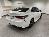 Used 2023 Toyota Camry SE image 5