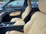 Certified 2025 Volvo XC60 B5 Ultra w/ Protection Package Premier image 4