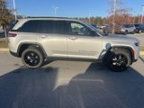 New 2025 Jeep Grand Cherokee Limited w/ Luxury Tech Group II image 4