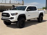 Used 2022 Toyota Tacoma TRD Off-Road image 3