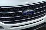 Used 2022 Ford Explorer XLT w/ Equipment Group 202A image 4