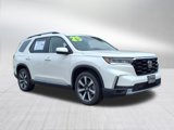 New 2025 Honda Pilot Touring image 2