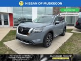 New 2025 Nissan Pathfinder Platinum image 3