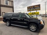 Used 2013 GMC Yukon XL Denali image 2