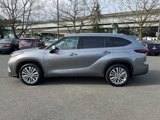 Certified 2025 Toyota Highlander Platinum image 3
