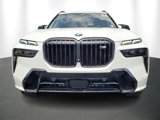 Used 2025 BMW X7 M60i w/ Climate Comfort Package image 2