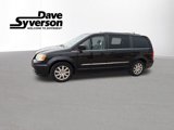 Used 2014 Chrysler Town & Country Touring image 2