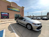 Used 2018 Toyota Camry LE image 2