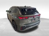 New 2025 Volkswagen Tiguan SEL R-Line image 5