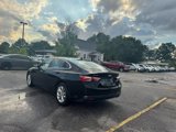 Used 2019 Chevrolet Malibu LT image 3