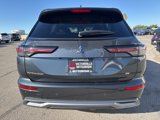 New 2025 Mitsubishi Outlander SE image 6