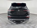 New 2025 Mitsubishi Outlander SEL image 4