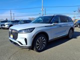 New 2025 Lincoln Aviator AWD image 3