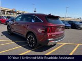 Certified 2025 Kia Sorento EX image 3