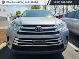 Used 2017 Toyota Highlander AWD V6 image 2