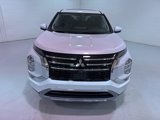 New 2025 Mitsubishi Outlander SE image 2