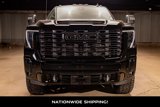 Used 2025 GMC Sierra 3500 Denali Ultimate image 4