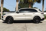 Used 2023 Porsche Cayenne S image 3