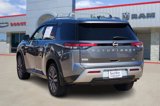 Used 2023 Nissan Pathfinder SL w/ SL Premium Package image 4