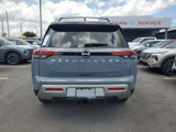 New 2025 Nissan Pathfinder Platinum image 5